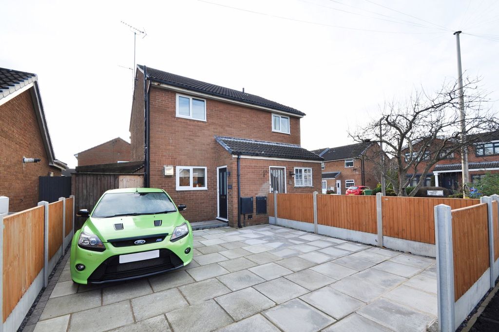 Property photo 1 of 20