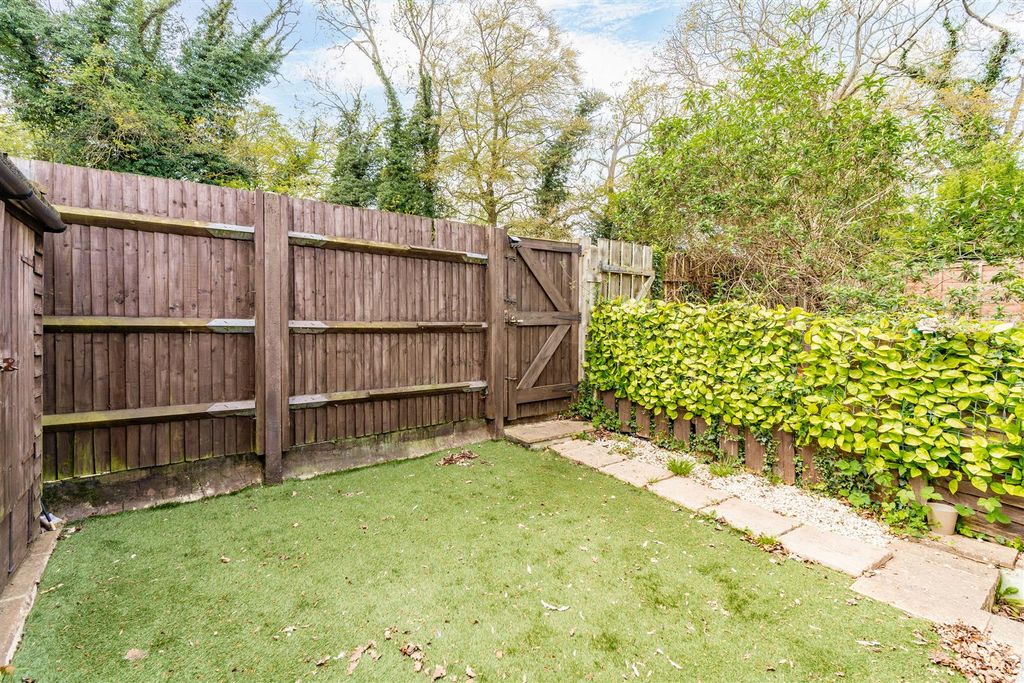 Additional image 18 of 3 bed terraced house for salePorchester Close, Hartley, Longfield DA3