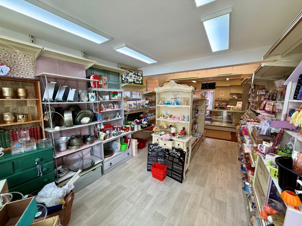 Property photo 2 of 13 Shop Floor