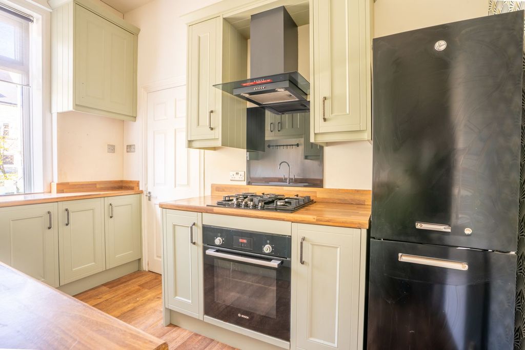 Property photo 2 of 7 41Bridgestreet6