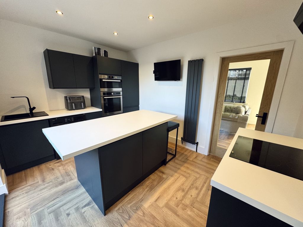Property photo 3 of 14 Img_0074
