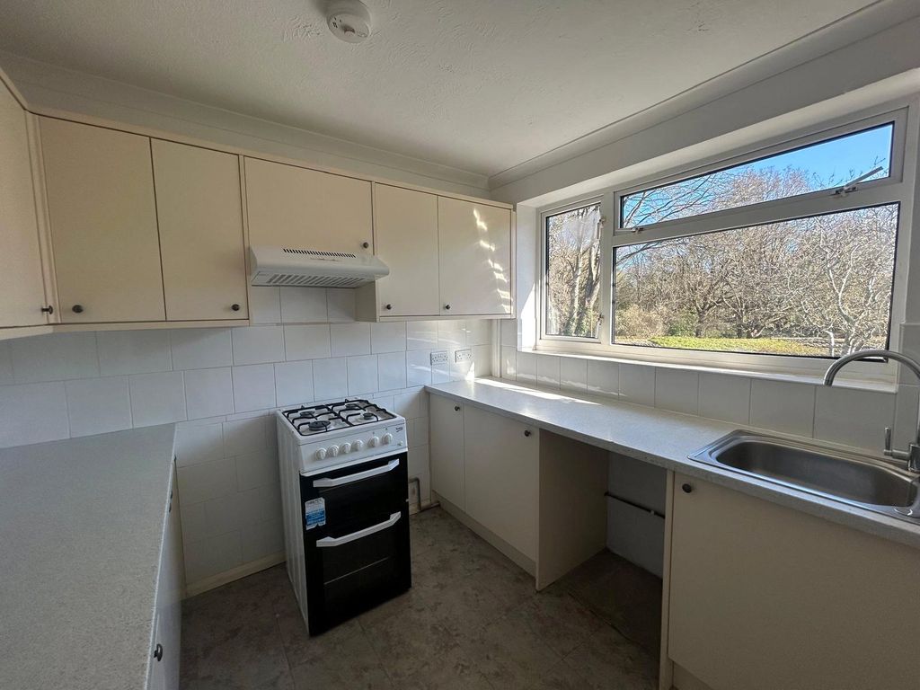 Property photo 2 of 8 Picture No. 04