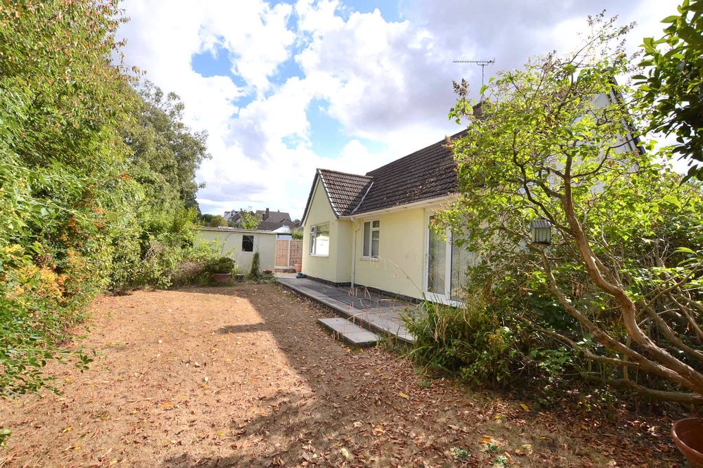 Property photo 3 of 19