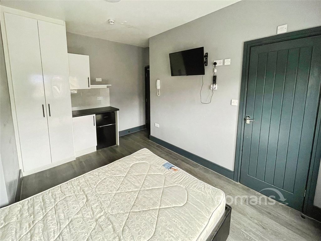 Property photo 2 of 5 Picture No. 07