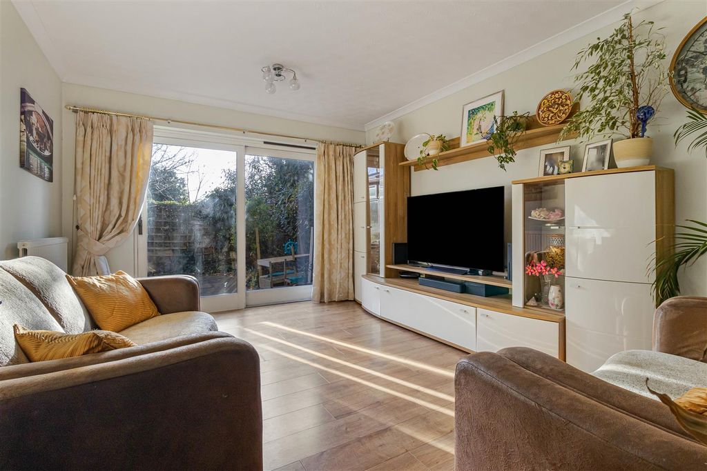 Property photo 2 of 20 3_68831.Jpg