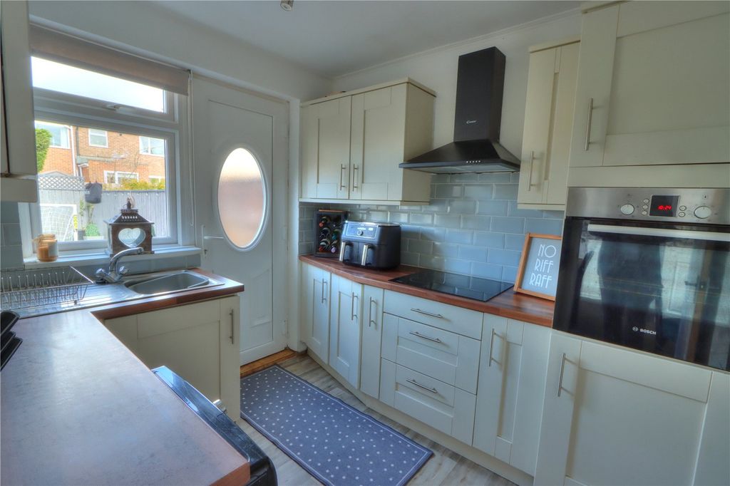 Property photo 3 of 12 Picture No. 08