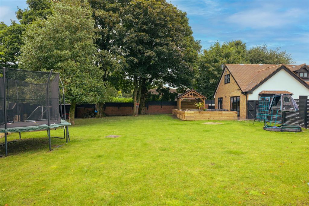 Property photo 2 of 36 1-39.Jpg