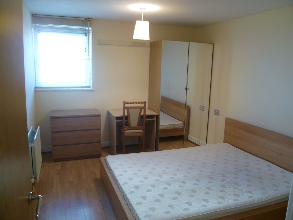 Property photo 3 of 11