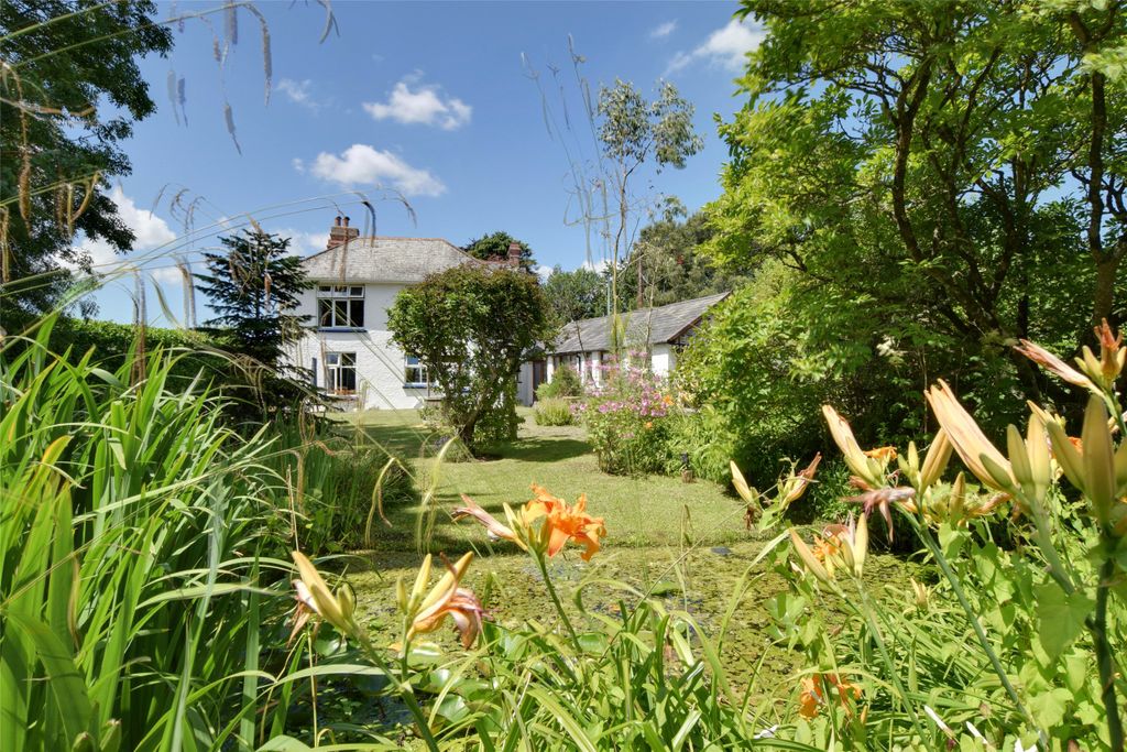 Property photo 1 of 37 Picture No. 55