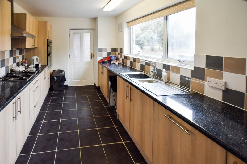 Property photo 3 of 15 Kitchen