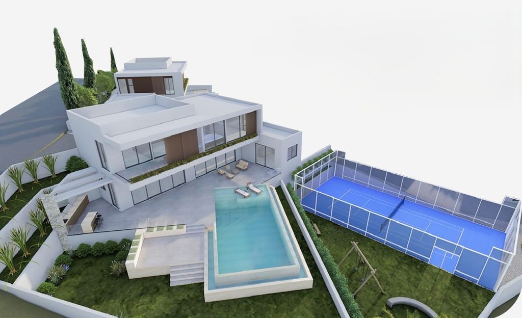 Property photo 3 of 18