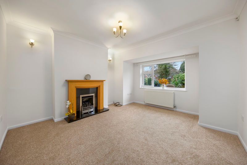 Property photo 2 of 33 Living Room