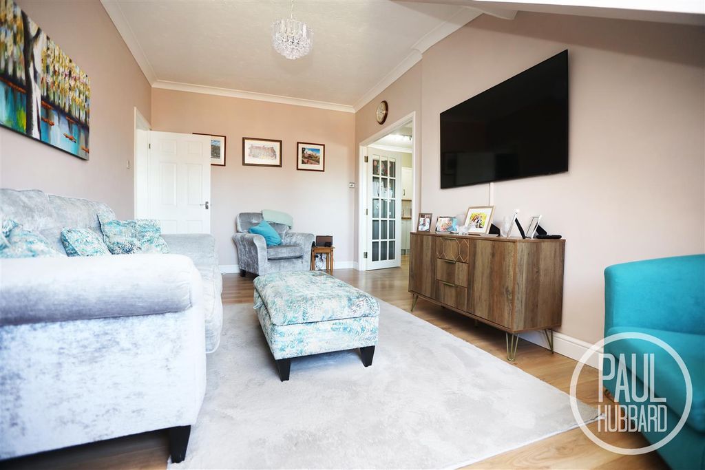 Property photo 3 of 13 7R5A4148.Jpg