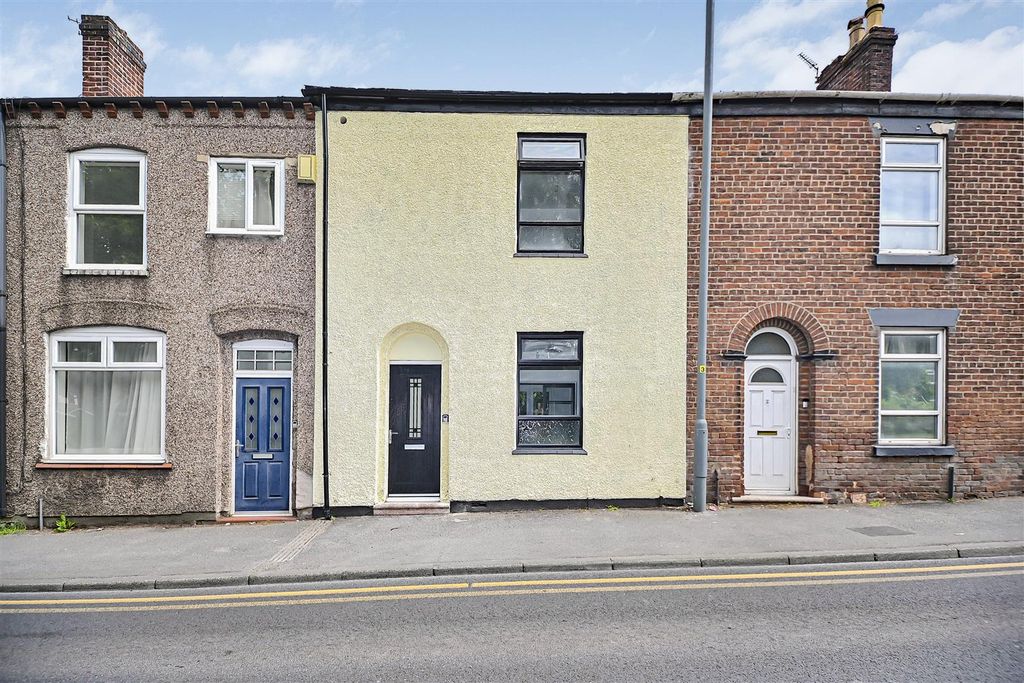Property photo 1 of 19 8 Manchester Road External (3).Jpg
