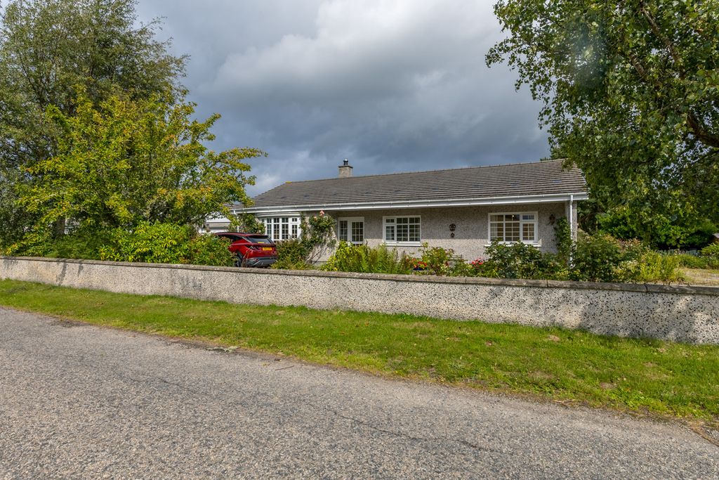 Property photo 1 of 49