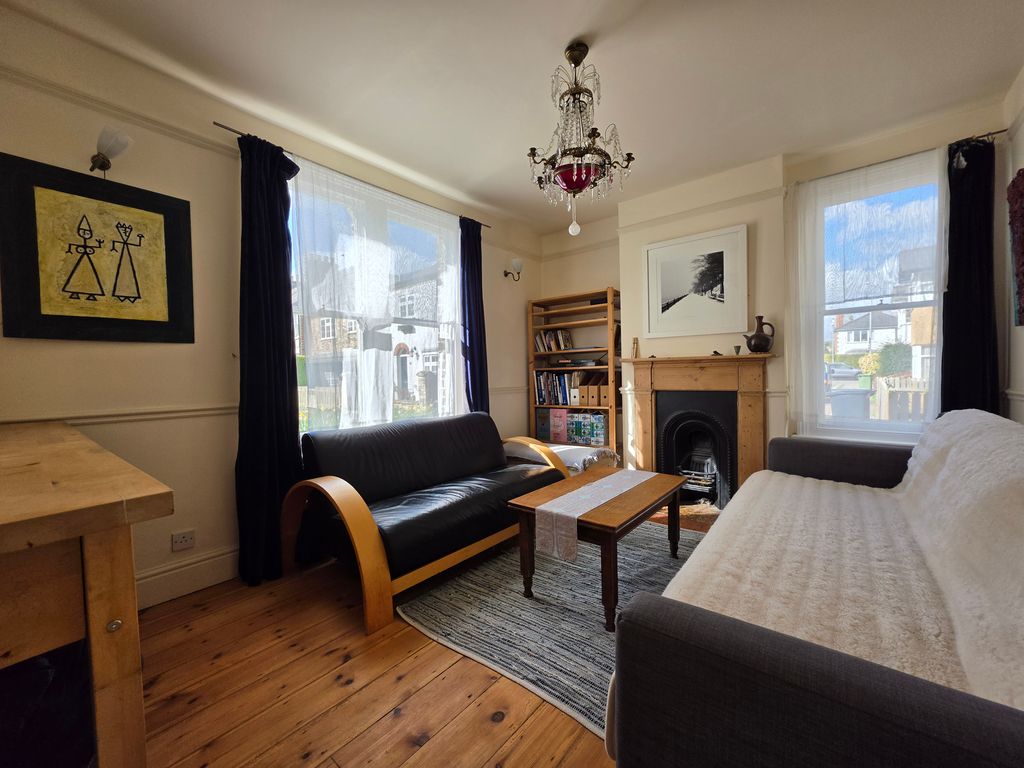 Property photo 2 of 24 59611