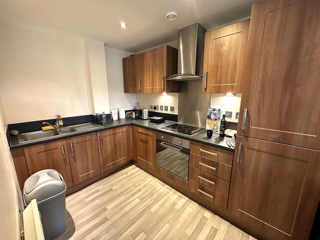 Property photo 3 of 5