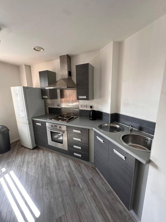 Property photo 3 of 9 Picture No. 04