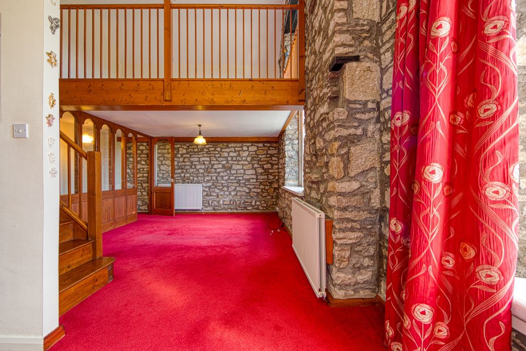 Property photo 3 of 14 Image 3