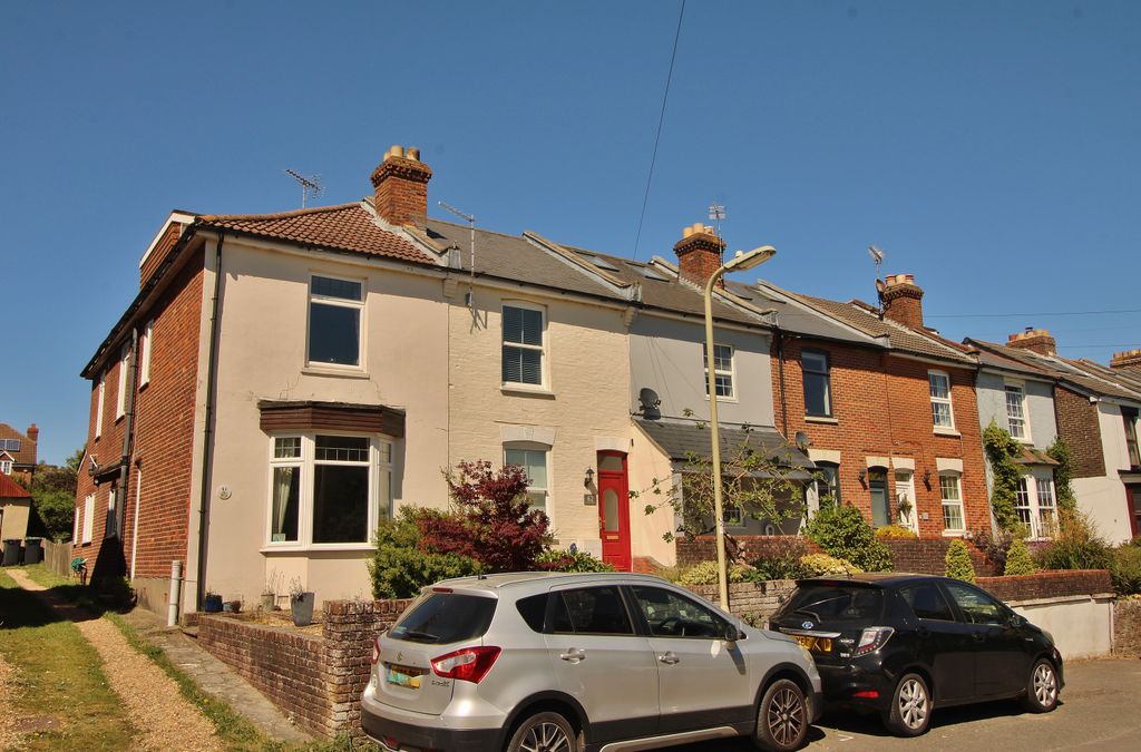 Property photo 1 of 21