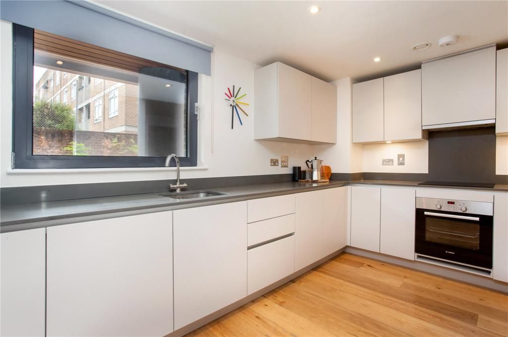 Property photo 3 of 6