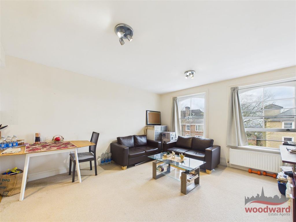 Property photo 2 of 7 Kitchen/Living Area