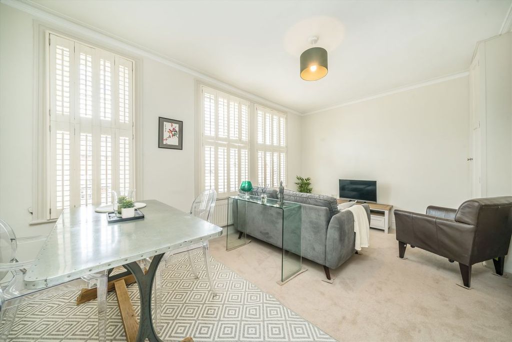 Property photo 2 of 7