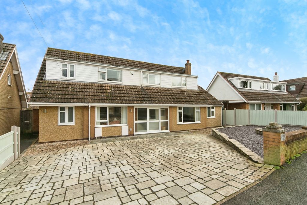 Property photo 1 of 19 Pbox-Img.Jpg