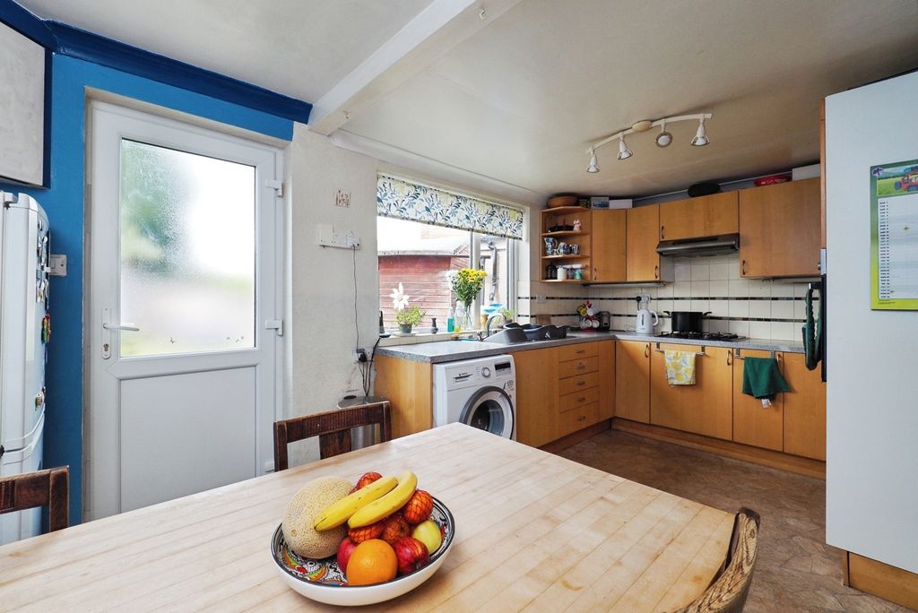 Property photo 2 of 27 Pbox-Img.Jpg