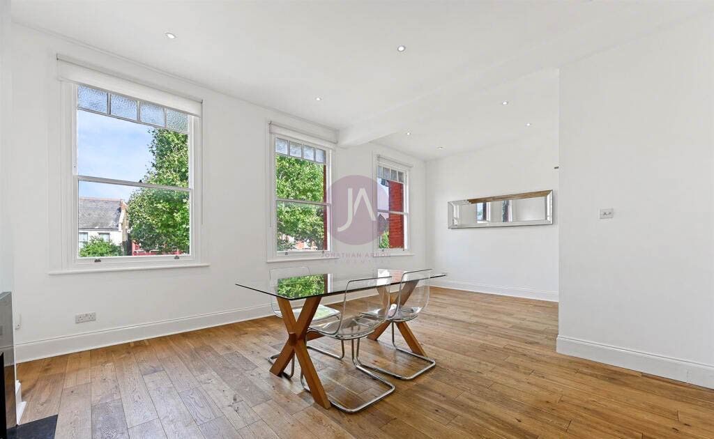 Property photo 3 of 9 Picture No. 08