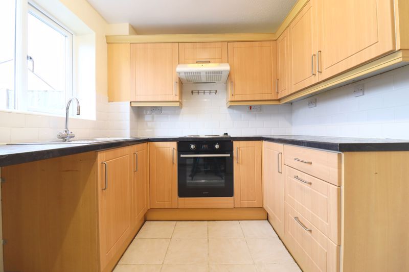 Property photo 2 of 9 Photo 6