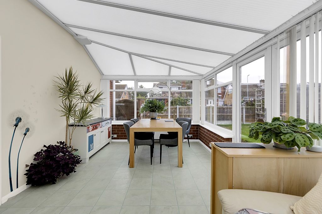 Property photo 2 of 23 4382334