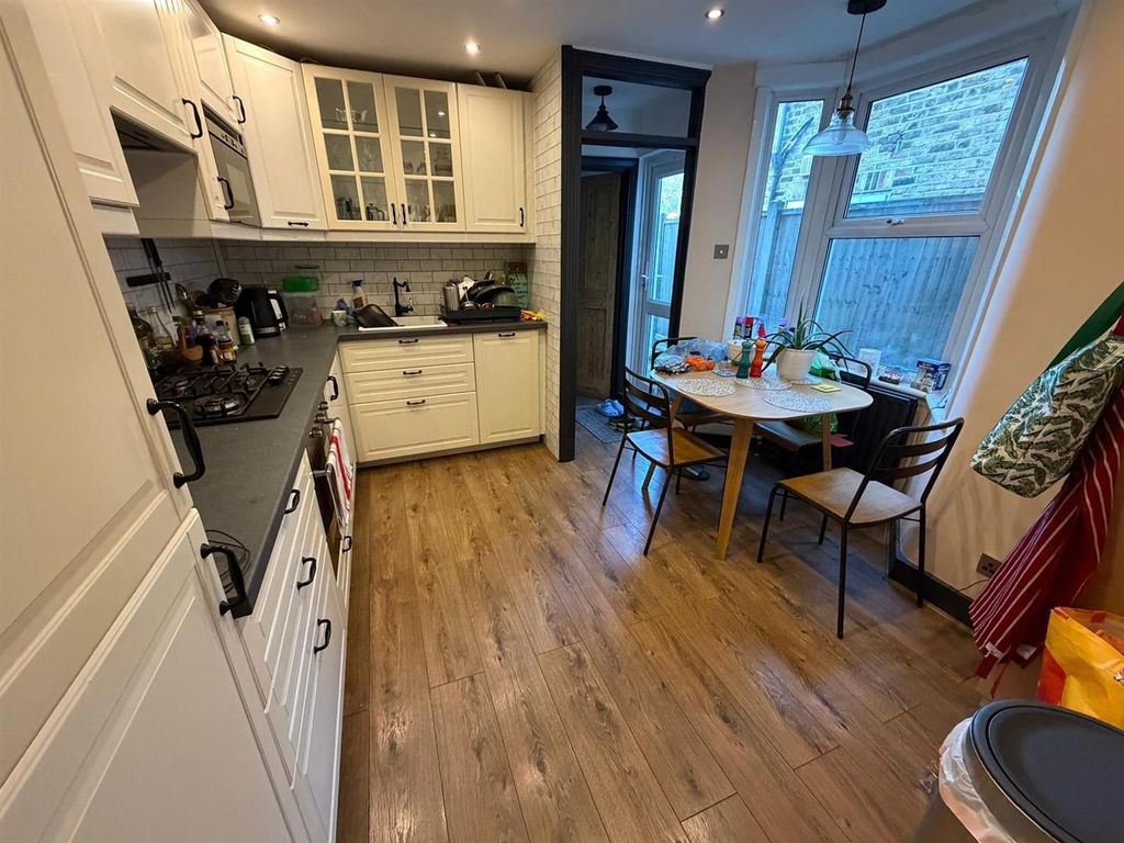 Property photo 3 of 7 4.Jpg