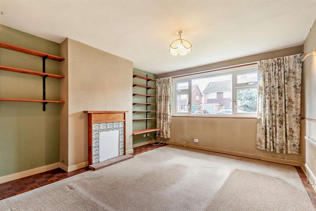 Property photo 2 of 11