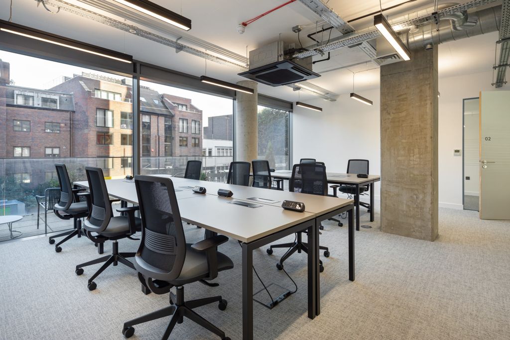 Property photo 1 of 5