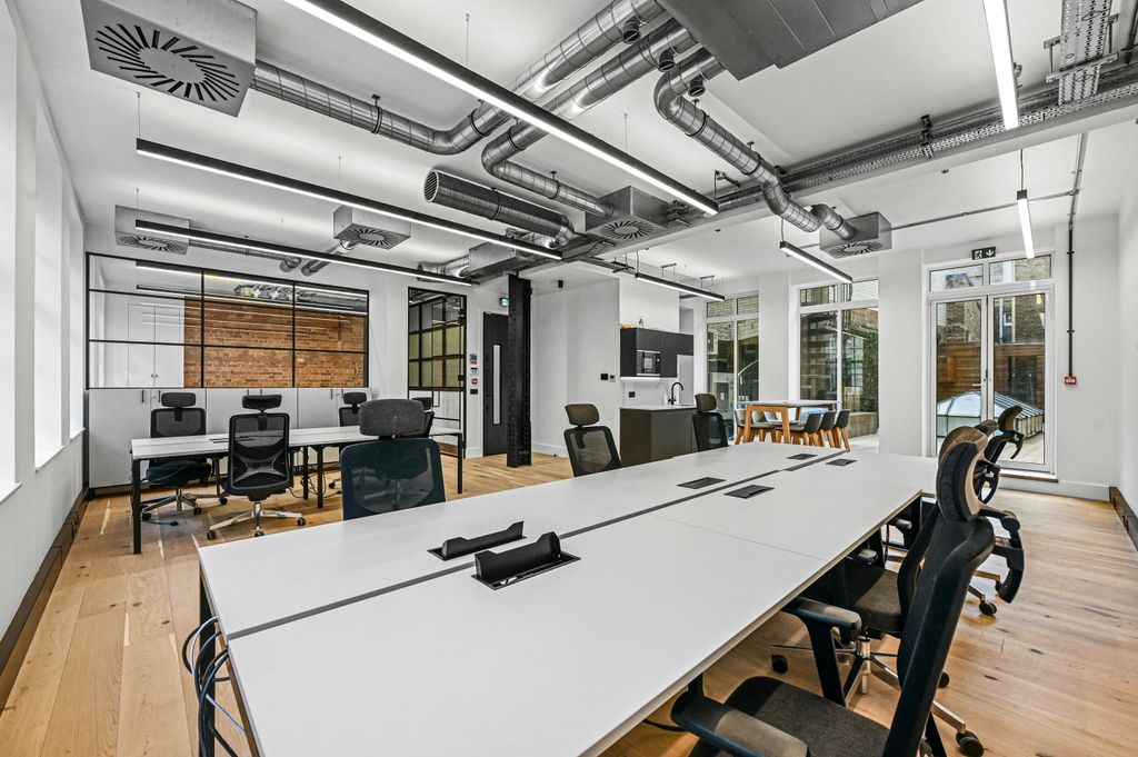 Property photo 1 of 12 Olbluecinemahouse6.Jpg