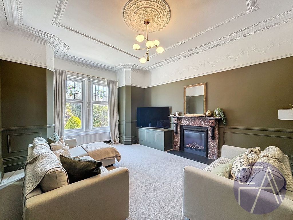 Property photo 3 of 35 4908514