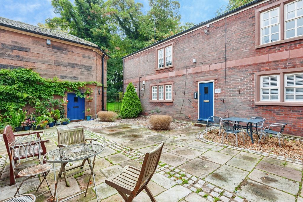Property photo 2 of 25 Pbox-Img.Jpg