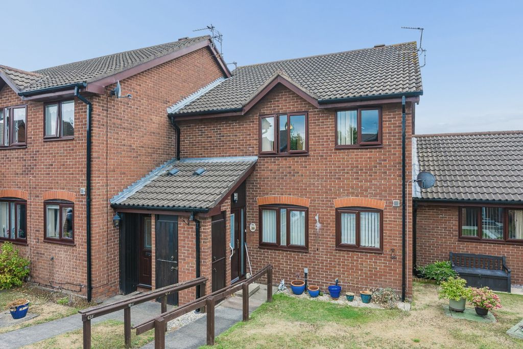 Property photo 1 of 12 5245062