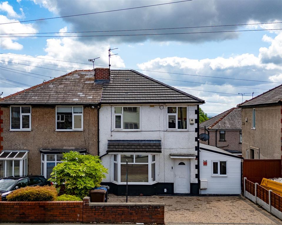 Property photo 1 of 16