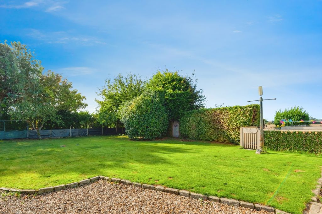 Property photo 3 of 22 Photo