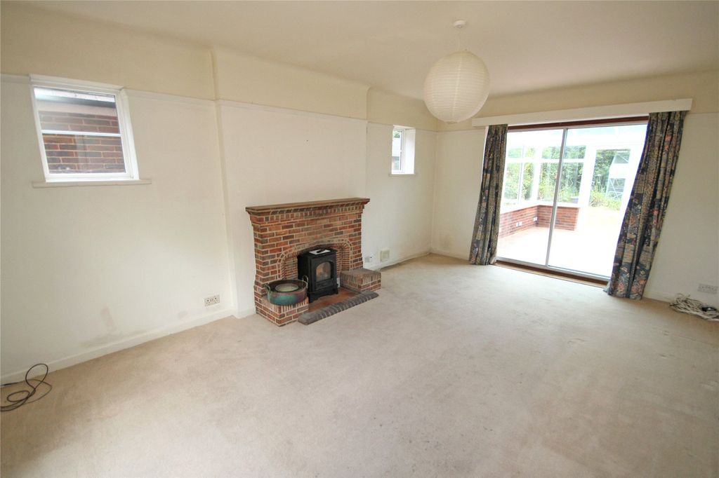 Property photo 3 of 16 Picture No. 01