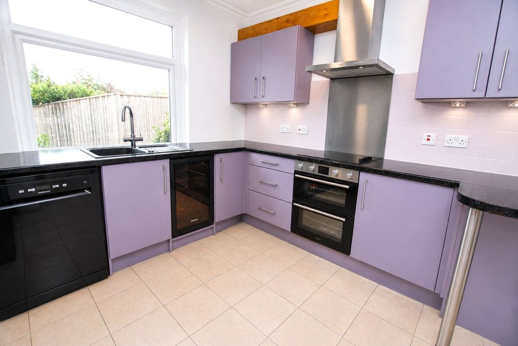 Property photo 2 of 11 Picture No. 02