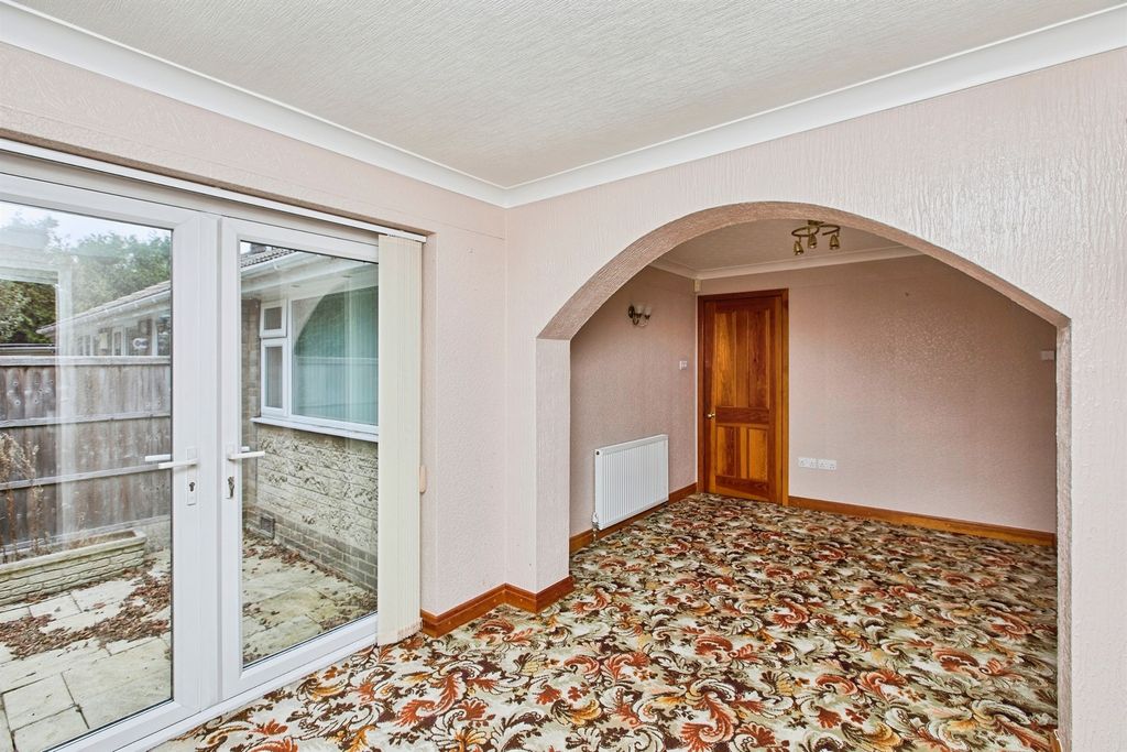 Property photo 2 of 15