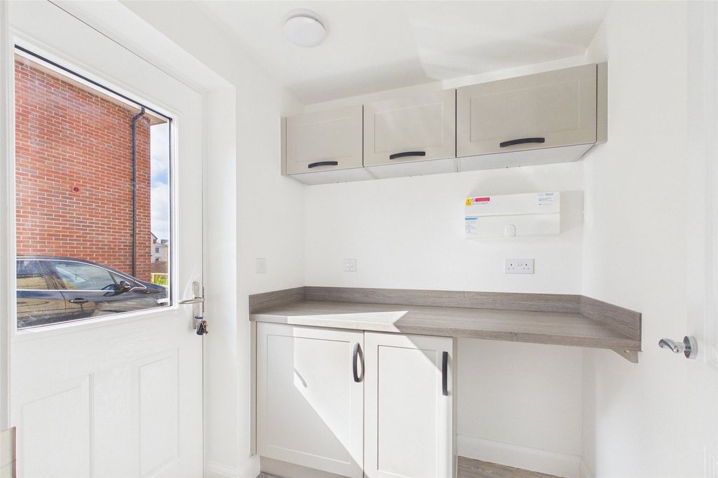 Property photo 3 of 11 Picture No. 06