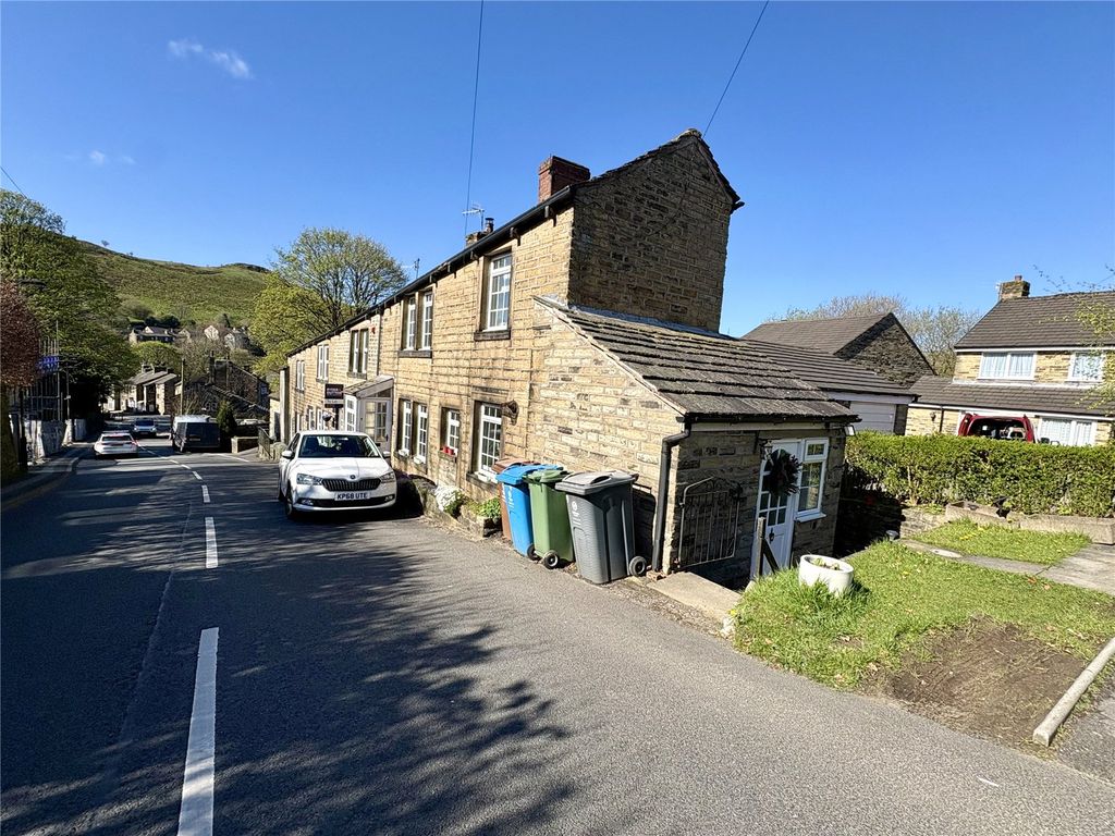 Property photo 1 of 9 External