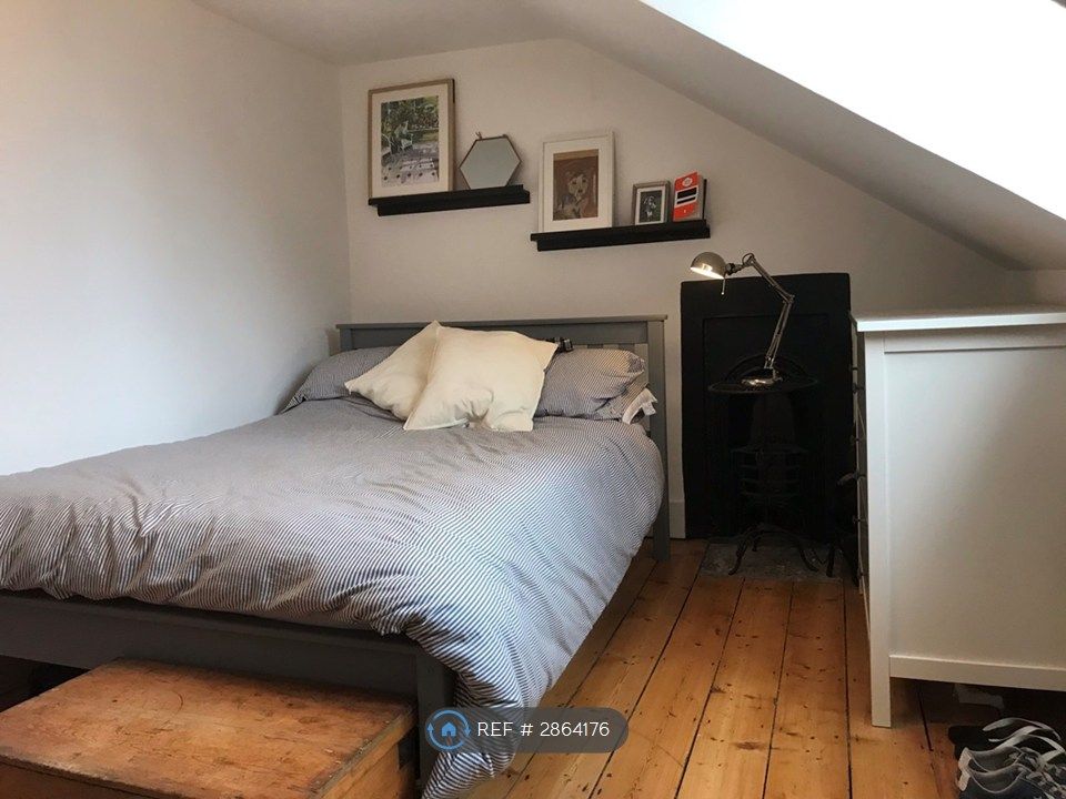 Property photo 3 of 18 Bedroom A/3