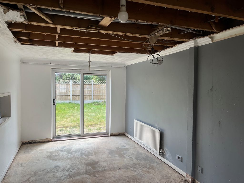 Property photo 3 of 13