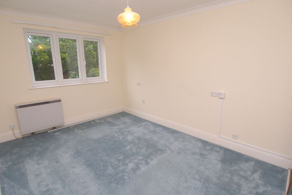 Property photo 3 of 11 Photograph 3