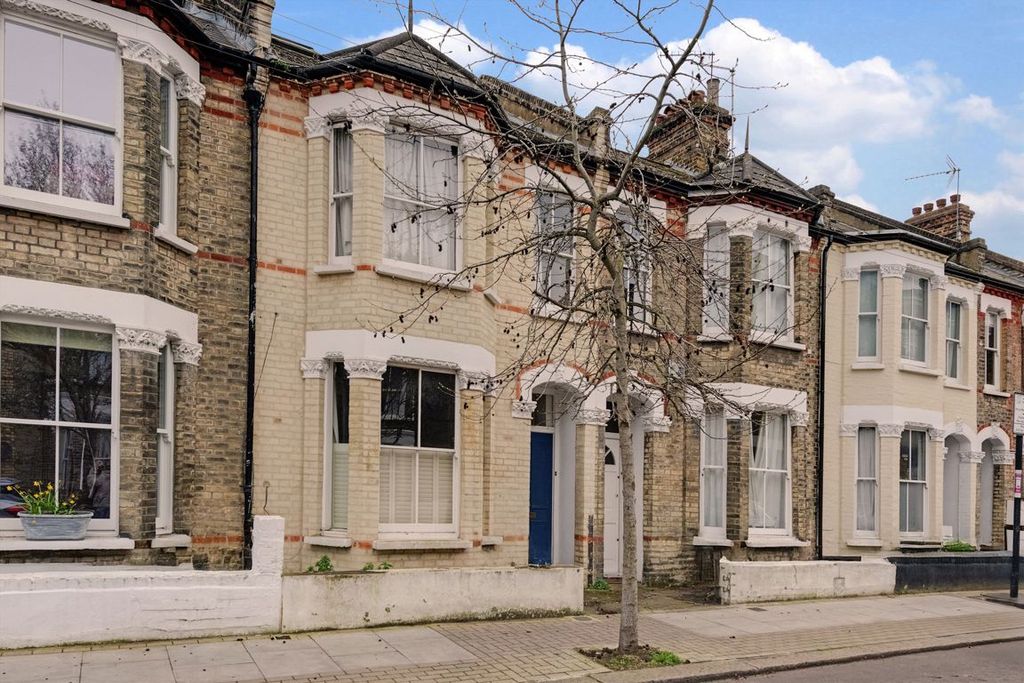 Property photo 1 of 10